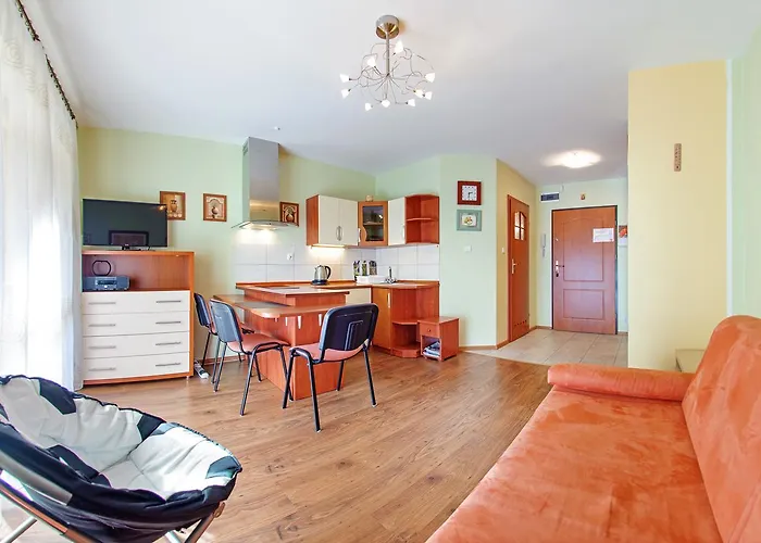 Daire Skalna, Sun & Snow *