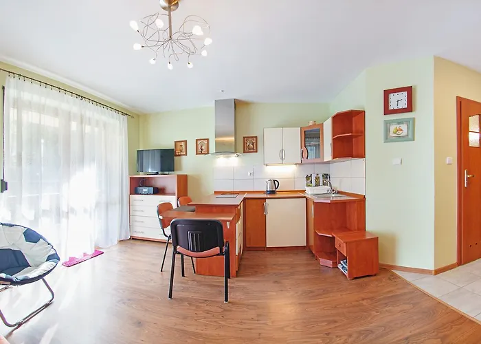 Skalna, Sun & Snow *